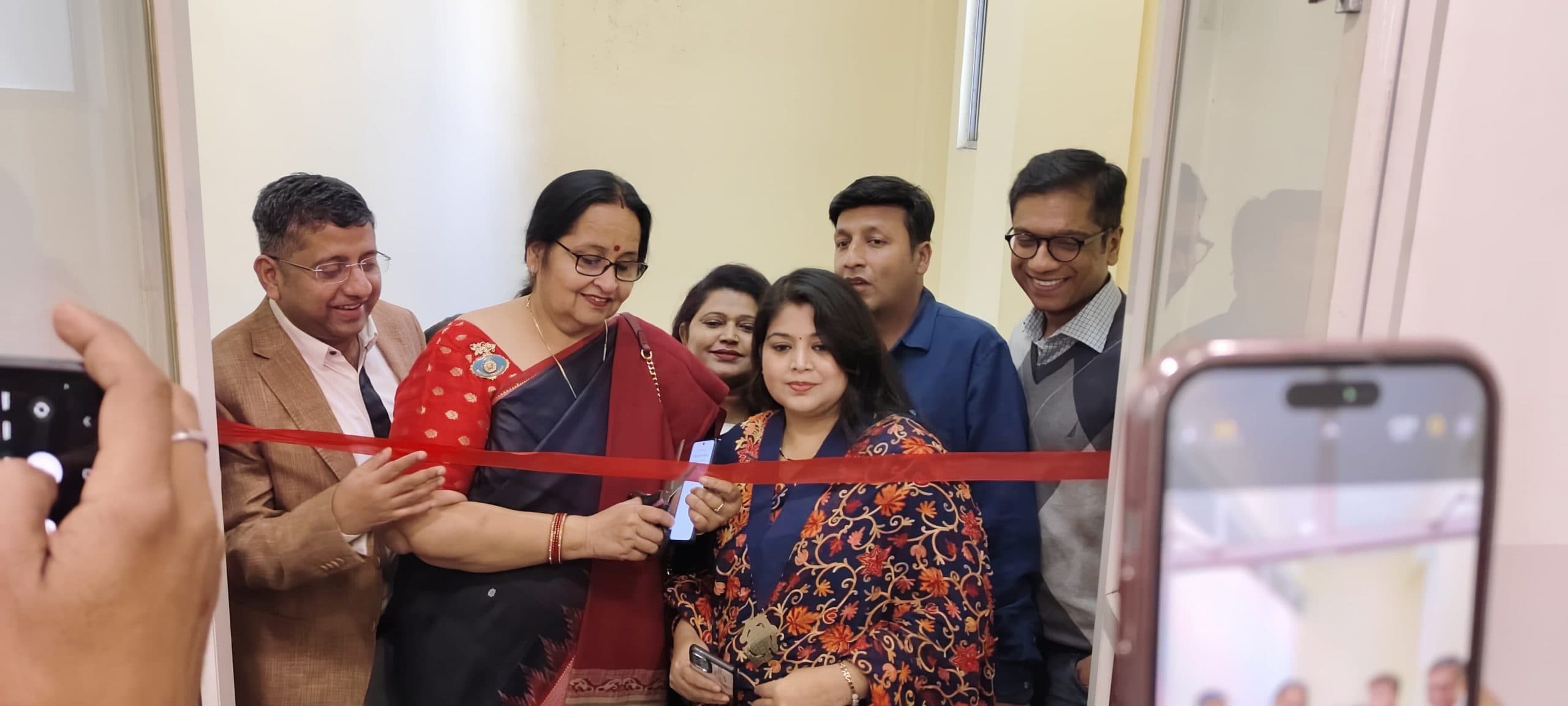 Giridih News : 200 लोगों के ब्लड प्रेशर व सुगर की जांच