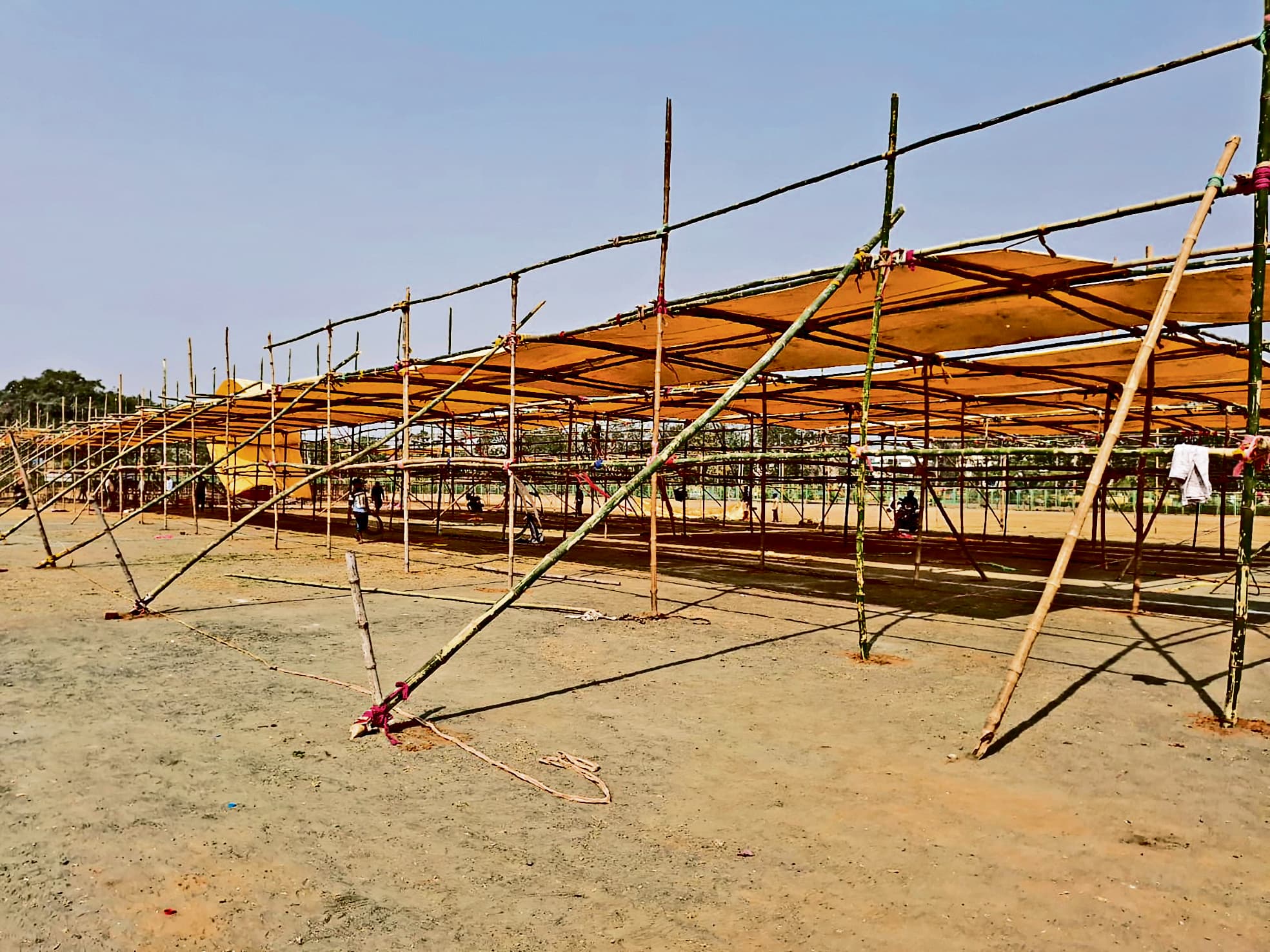 Dhanbad News : स्थापना दिवस समारोह के बहाने शक्ति प्रदर्शन की तैयारी में जुटा झामुमो