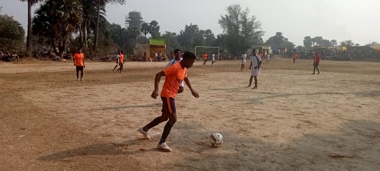 जोशी ब्रदर ने रंगीला को और चंपानगर ने झारखंड दिशो को हराया