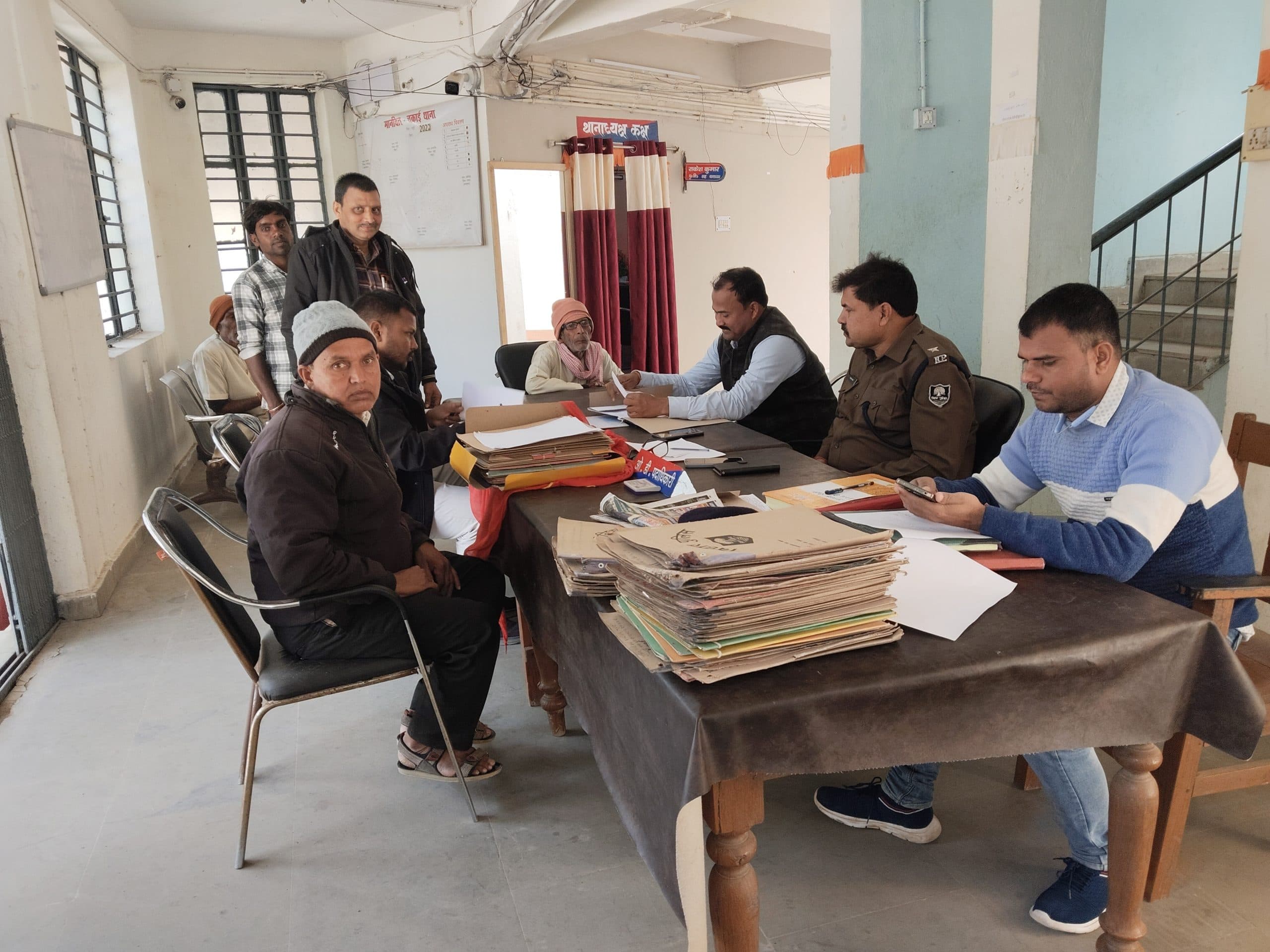चकाई थाना में लगाया गया जनता दरबार