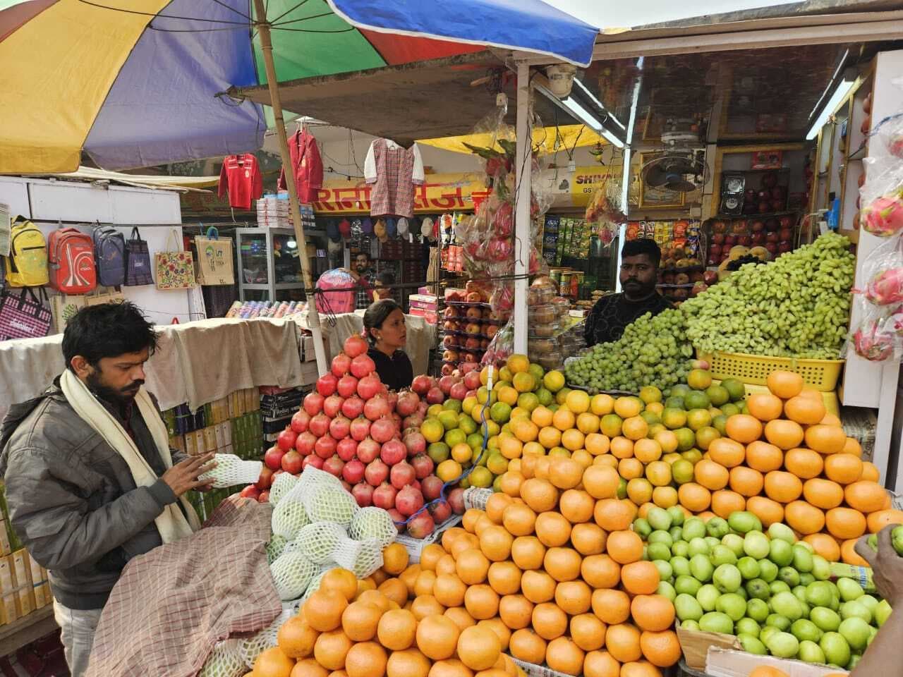 मां सरस्वती की पूजा आज, शहर से लेकर गांव तक स्कूली बच्चें एवं युवाओं में दिख रहा उत्साह