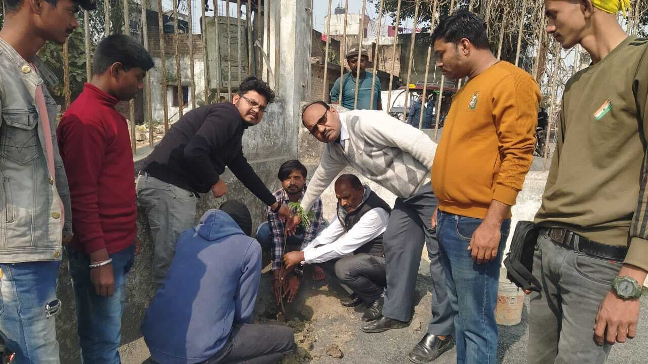 विश्व आर्द्रभूमि दिवस पर किया गया पौधारोपण