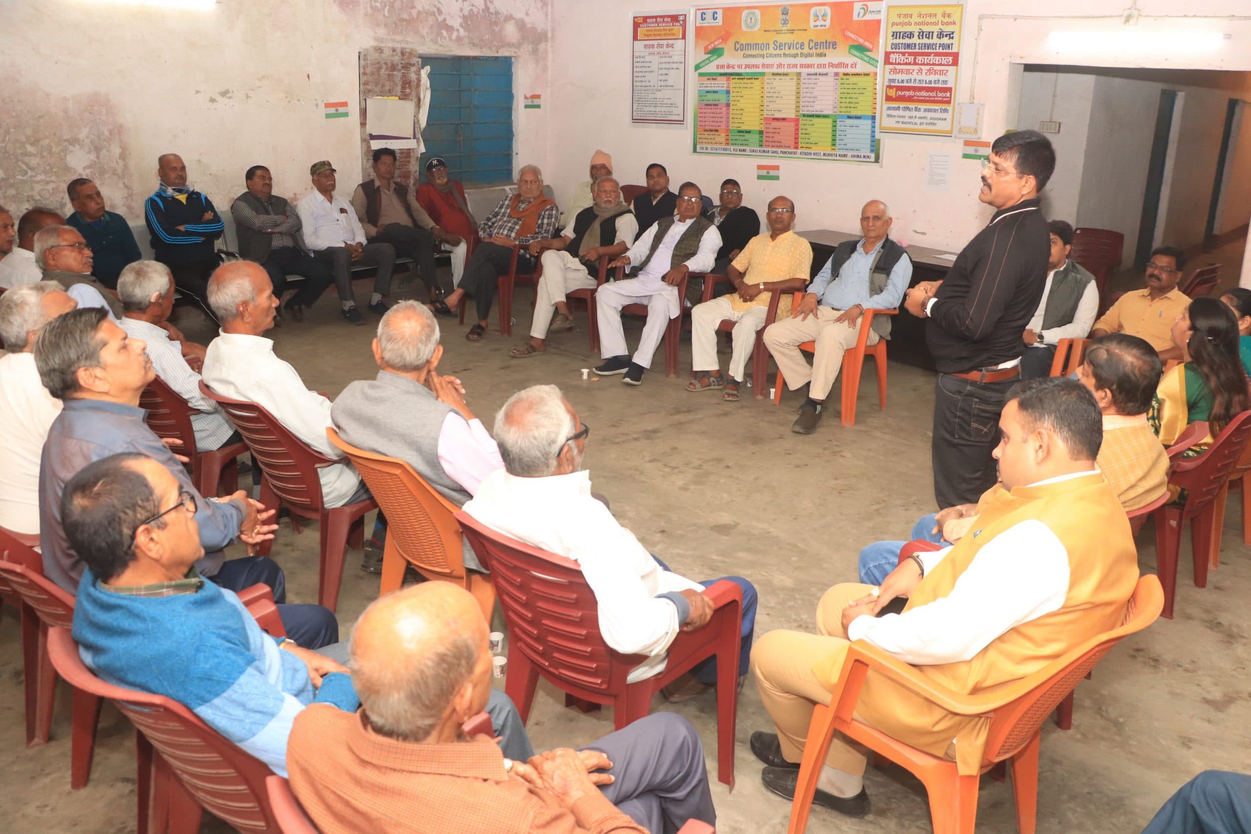 Jamshedpur news. वरिष्ठ नागरिकों ने जल्द से जल्द जलापूर्ति योजना को शुरू करने की मांग की