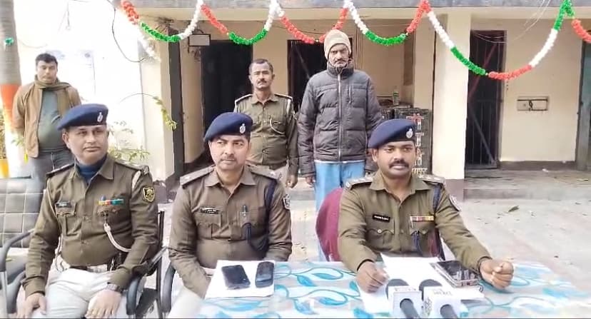 गोविंदगंज से 50 हजार का इनामी बदमाश मुन्ना पांडेय गिरफ्तार