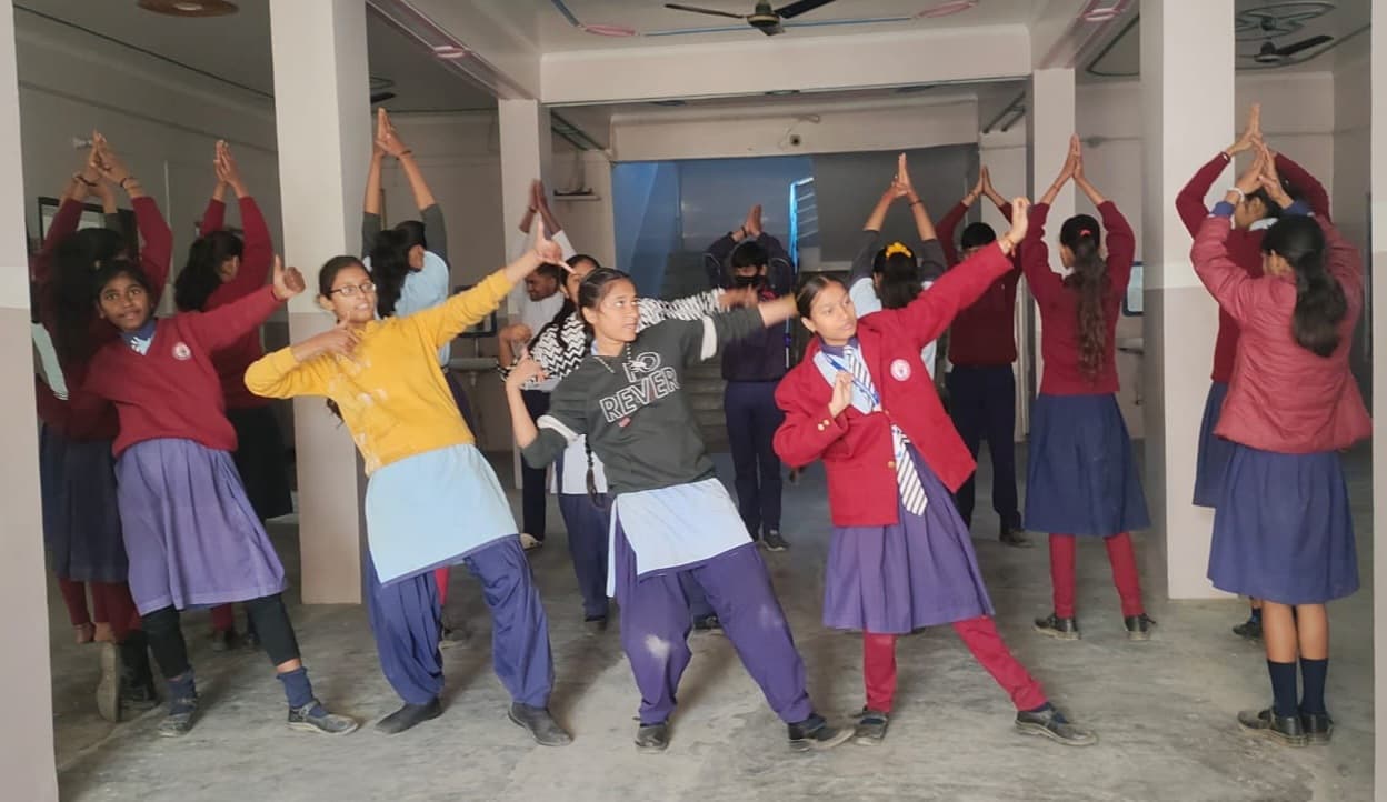 जिले के 300 जगहों पर विद्या की देवी सरस्वती की पूजा आज, विद्यार्थियों में उत्साह