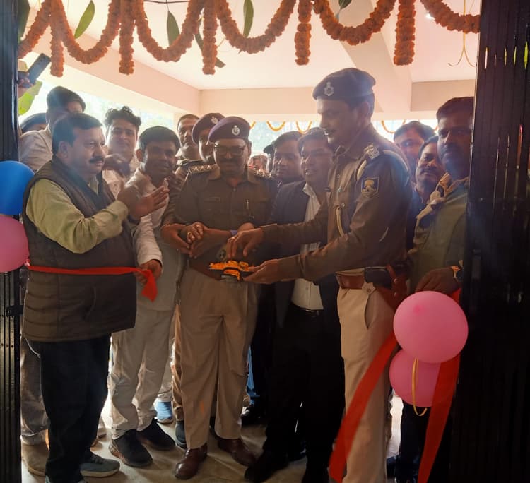 सालमारी थाना नये भवन में हुआ शिफ्ट, पुलिस पदाधिकारियों को अब नहीं होगी परेशानी