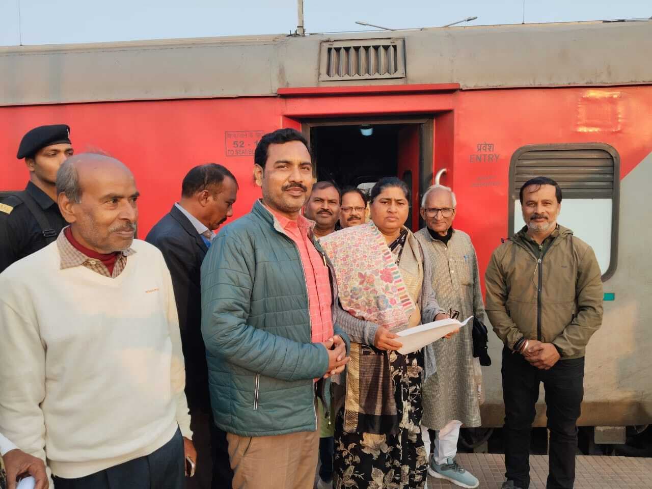 फेयर प्राइस डीलर एसोसिएशन ने मांगों का ज्ञापन मंत्री को सौंपा