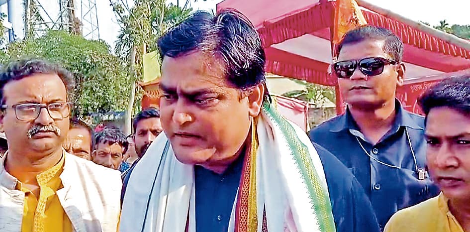 बंगाल में कई जगह सरस्वती पूजा की नहीं दी गयी अनुमति