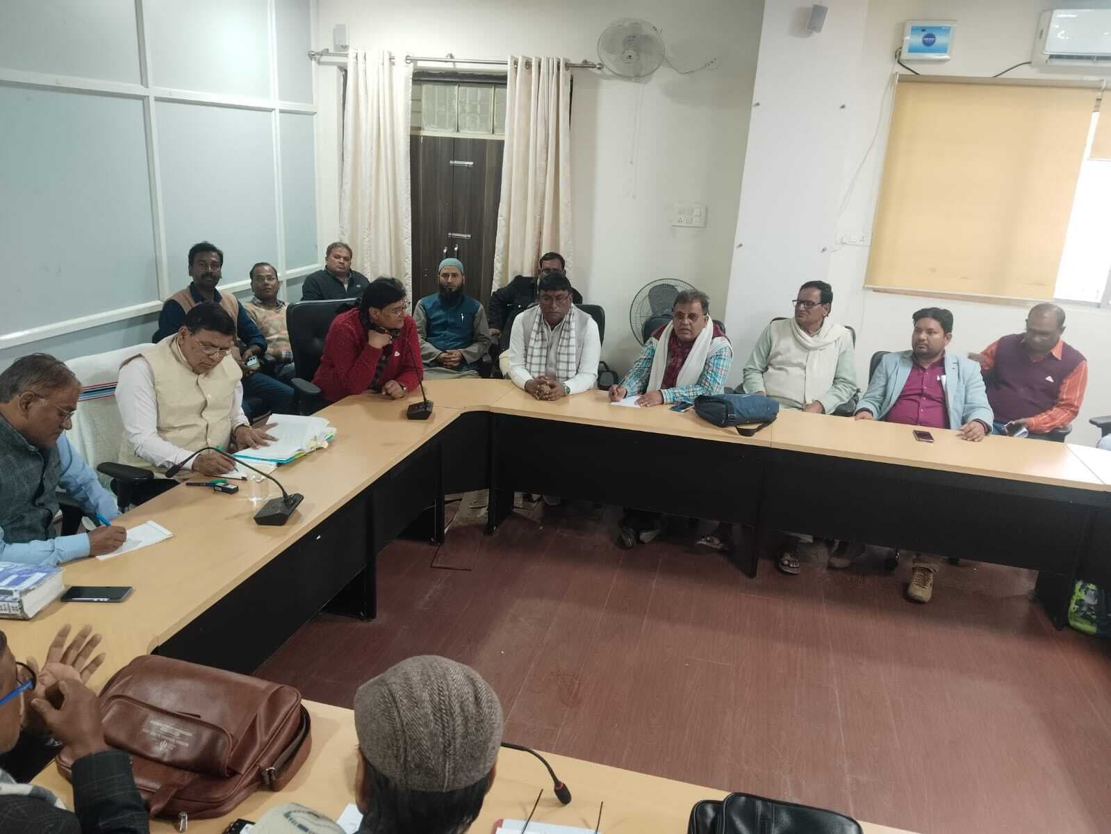 परमानेंट प्रमोशन सेल के गठन को लेकर कुलपति के सामने रखा प्रस्ताव