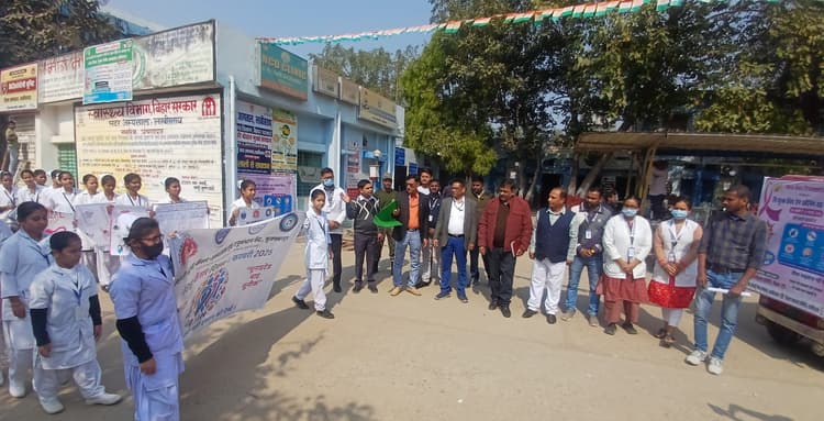 विश्व कैंसर दिवस पर जागरूकता अभियान को सीएस ने दिखाई हरी झंडी