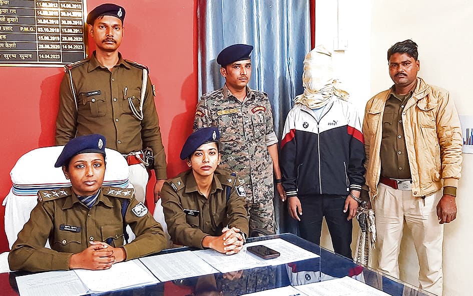 Hajipur News : सीएसपी संचालक से 4.14 लाख रुपये लूट मामले में पांचवां बदमाश गिरफ्तार