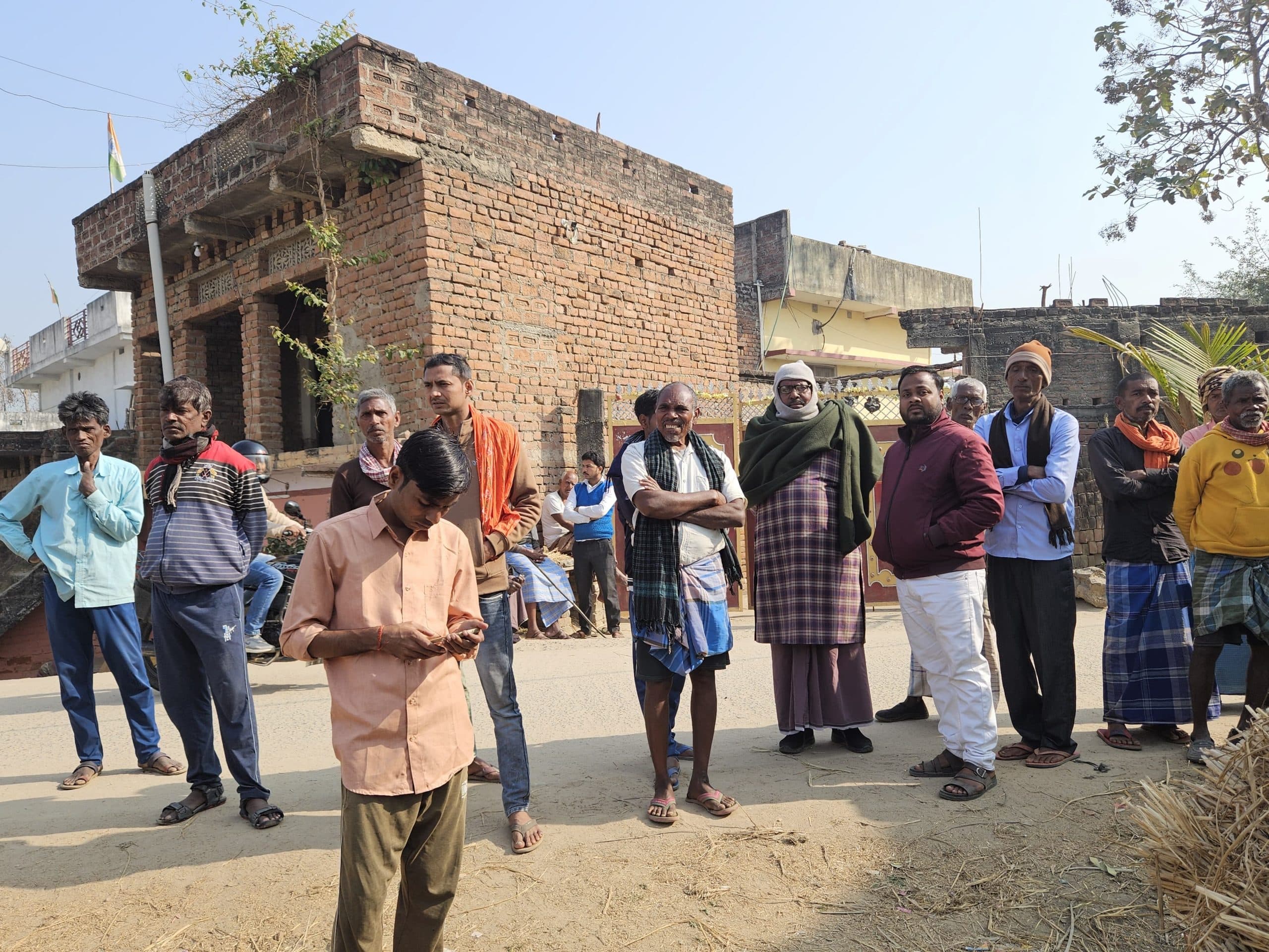 तीन लोगों की मौत की खबर सुन शादी वाले घर में मचा कोहराम