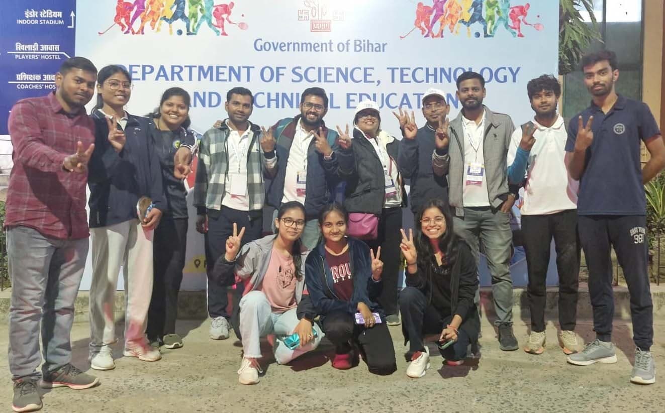 राज्य स्तरीय प्रतियोगिता में पूर्णिया इंजीनियरिंग कॉलेज के छात्रों ने लहराया परचम
