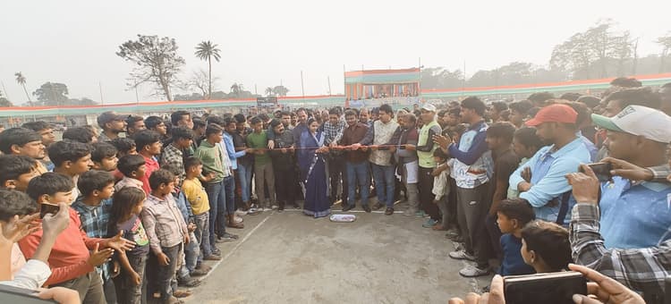 एकतरफा मुकाबले में सहरसा ने खगड़िया को हराया
