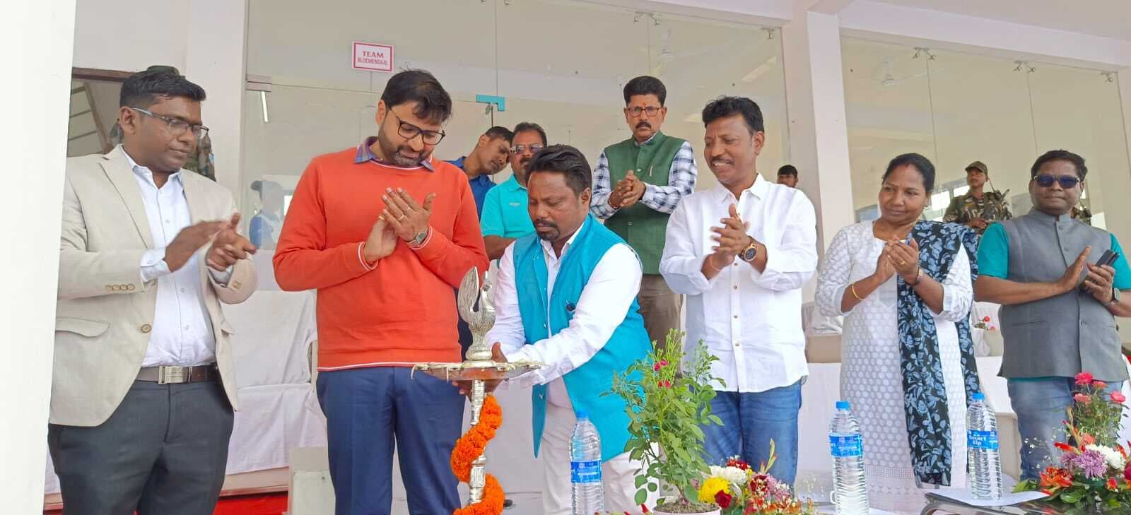 जिले के खिलाड़ियों में बेहतर करने की क्षमता : विधायक