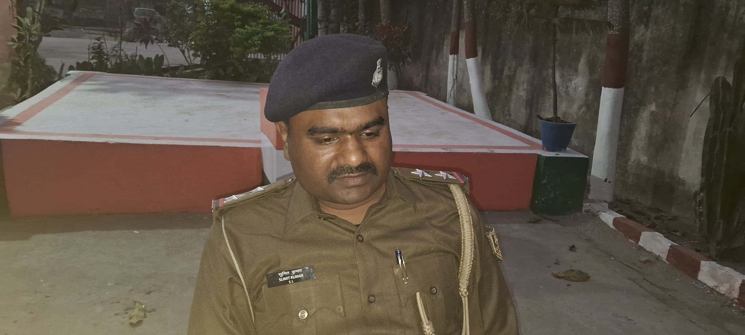 सुमित कुमार को बलुआ थानाध्यक्ष का मिला प्रभार