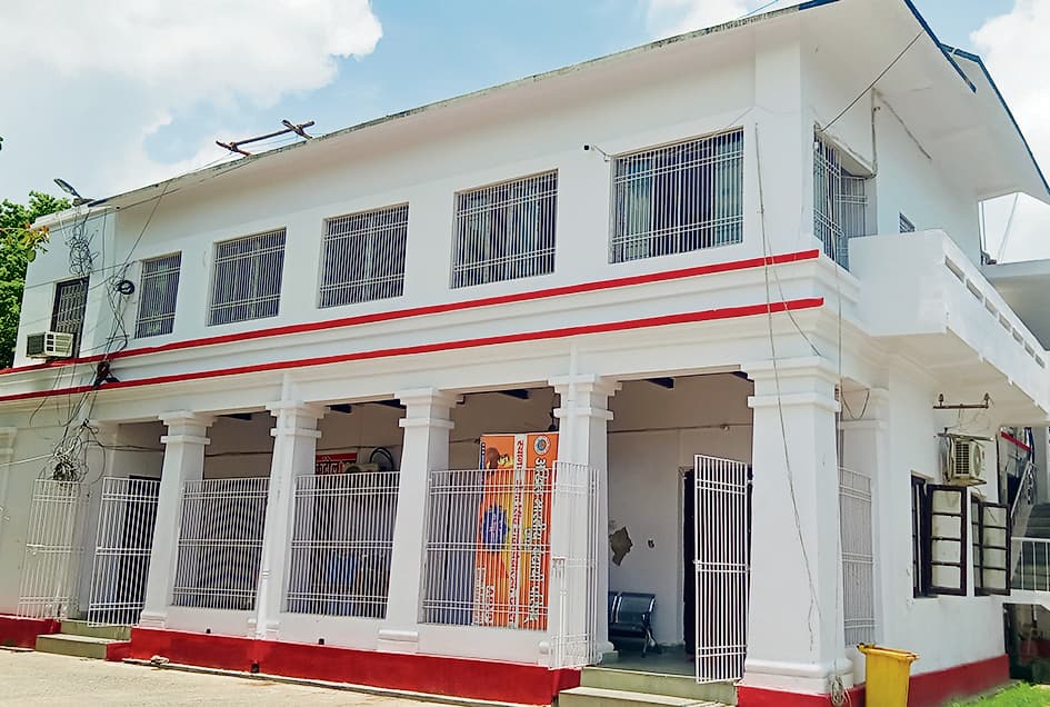 Chapra News : म्यूटेशन कराने के विवाद में भिड़े महिलाकर्मी व महापौर प्रतिनिधि, दोनों ओर से केस दर्ज