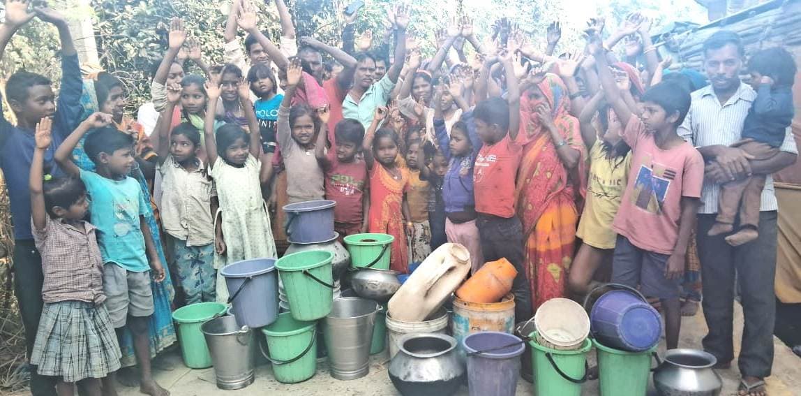 Bhagalpur news पानी की मांग को लेकर ग्रामीणों ने किया प्रदर्शन