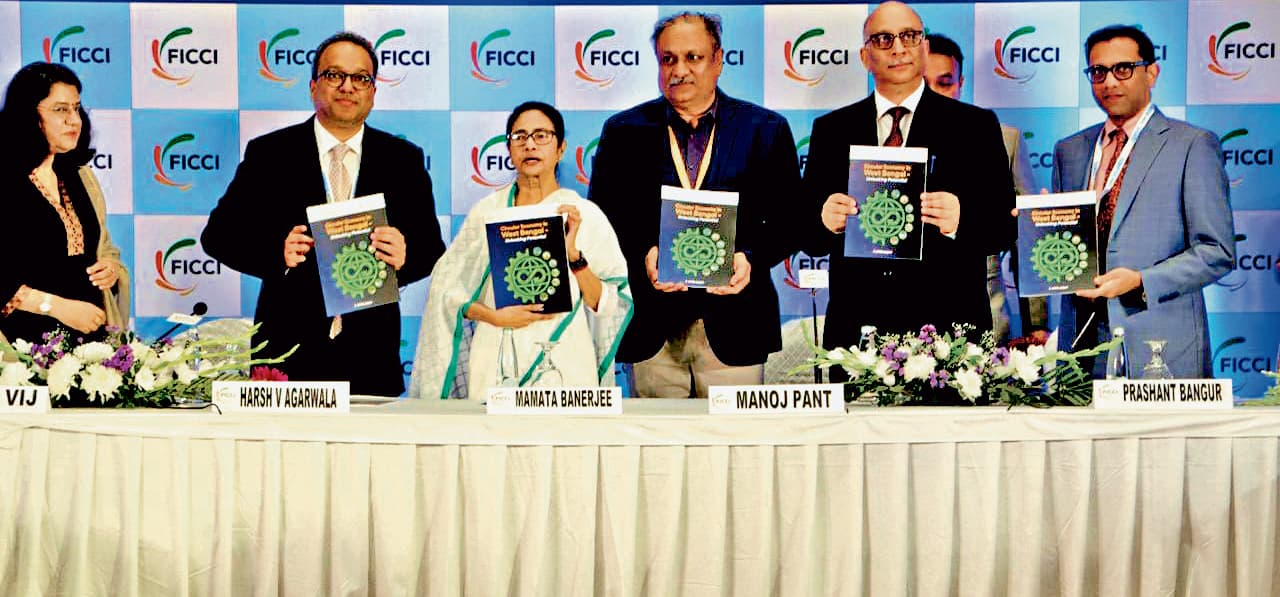 बंगाल में निवेश की संभावनाओं पर फिक्की ने जारी किया श्वेत पत्र