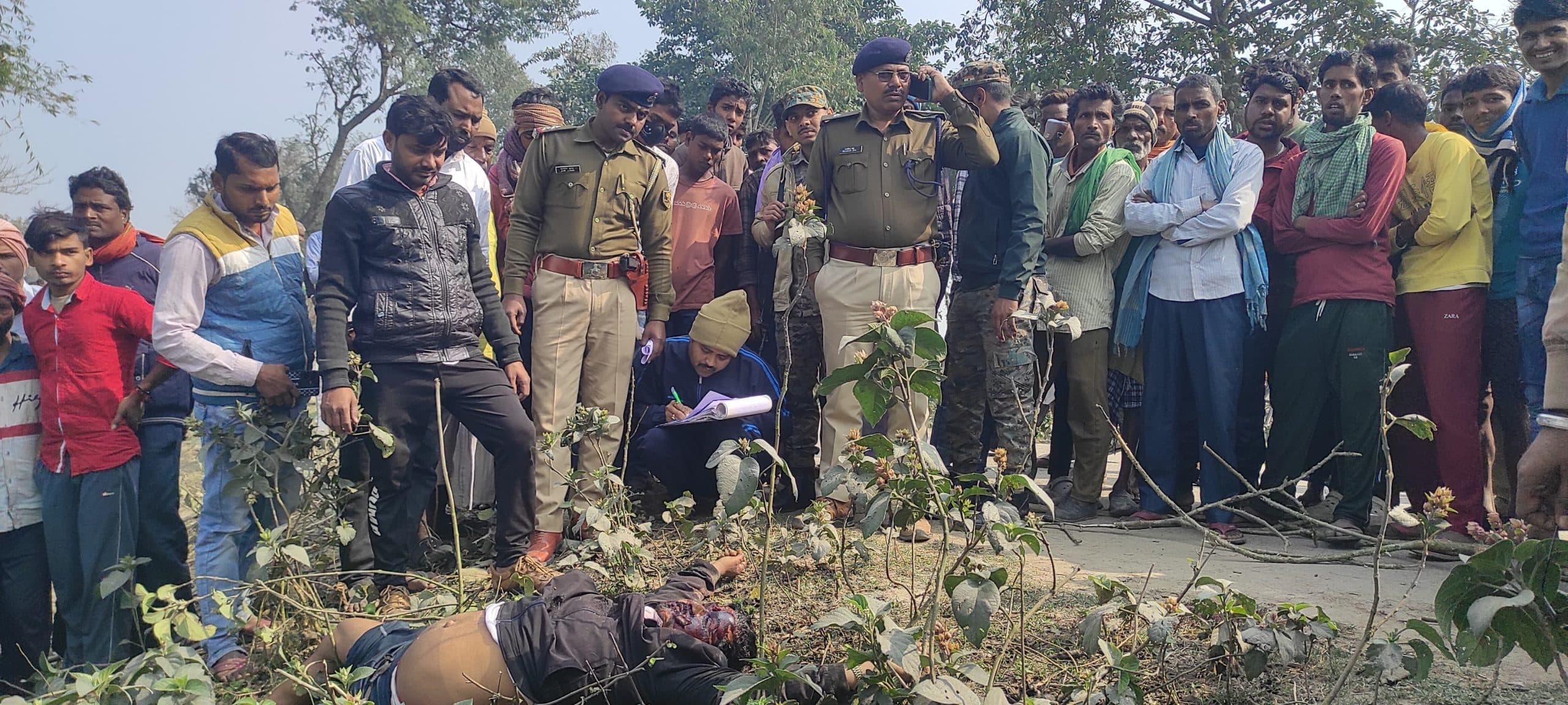 युवक की गोली मार कर हत्या, सुनसान जगह पर फेंका शव