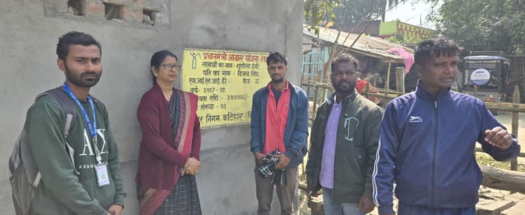 महापौर ने वार्ड नंबर एक में चल रहे विकास कार्यों का किया निरीक्षण