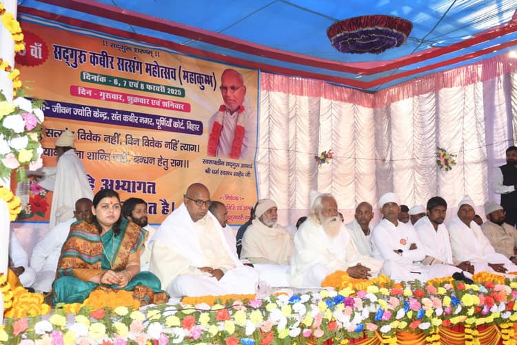 कबीर व्यक्ति नहीं एक विचारधारा थे, उनके विचार सदियों तक रहेगी प्रासंगिक : महापौर