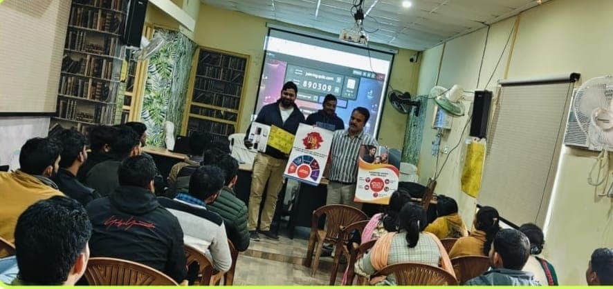 संस्थानों में परिवार नियोजन सामग्री का कुशल प्रबंधन जरूरी