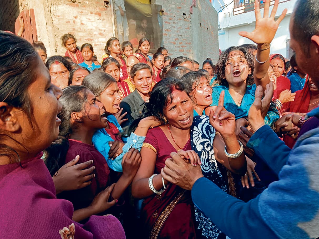 Gopalganj News : कविलासपुर नहर के पास मिला युवक का शव, हत्या का आरोप