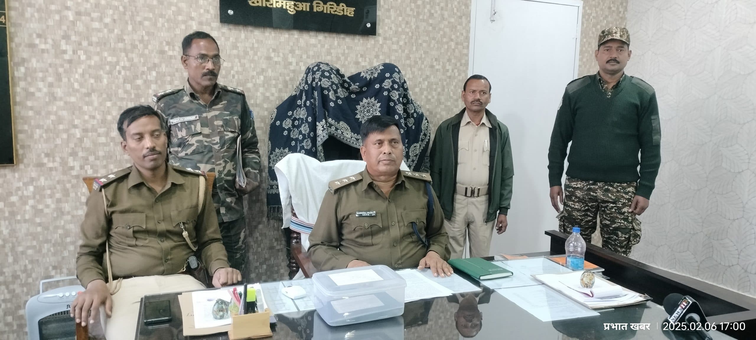 Giridih News: चोरी की तीन बाइक व टैब के साथ दो गिरफ्तार