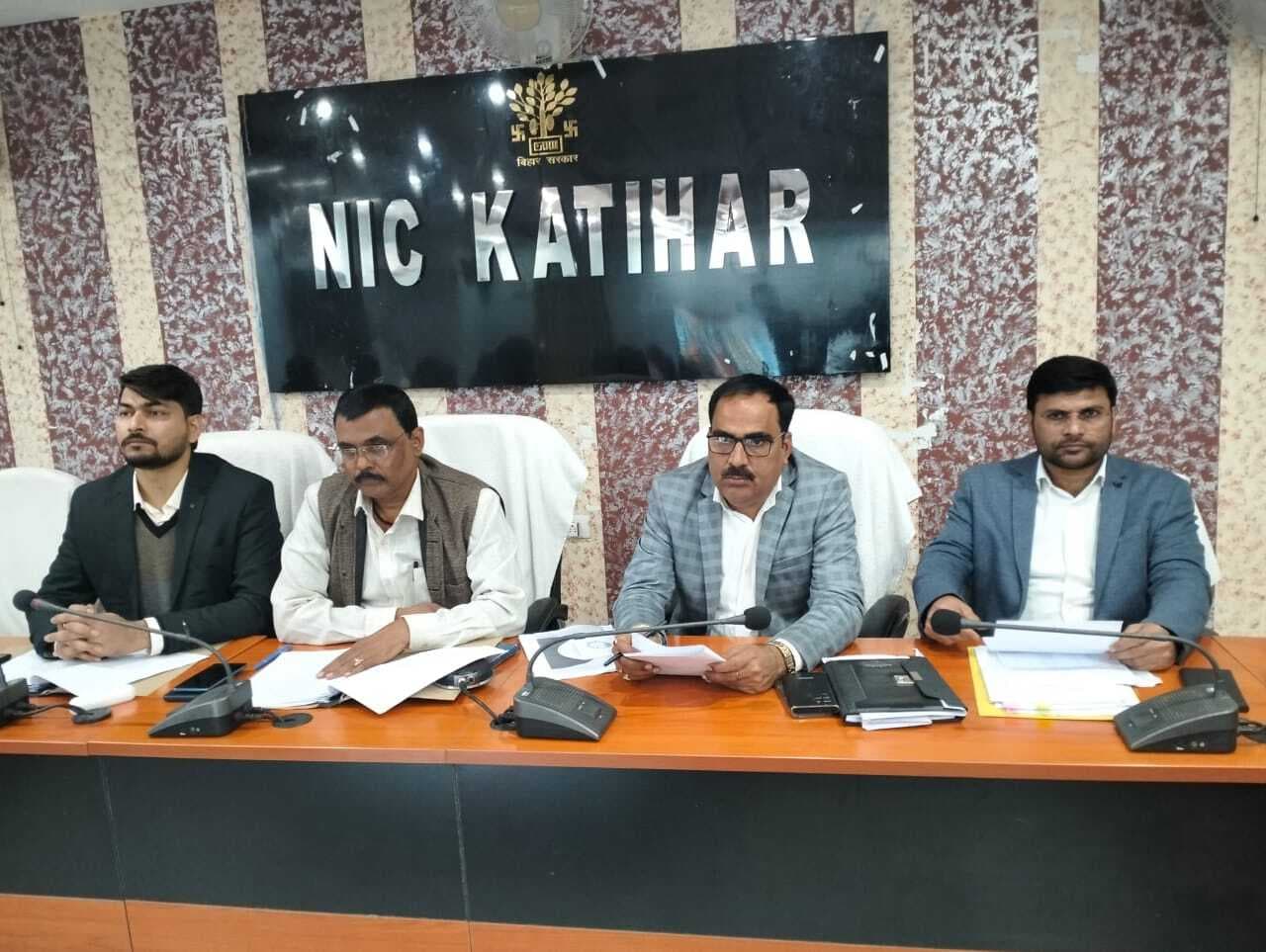 मुख्यमंत्री की घोषणाओं के क्रियान्वयन से बदलेगी कटिहार की तस्वीर: डीएम