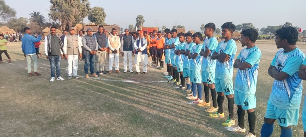 राजू महतो स्पोर्टिंग क्लब दूधकोल ने जीता फाइनल