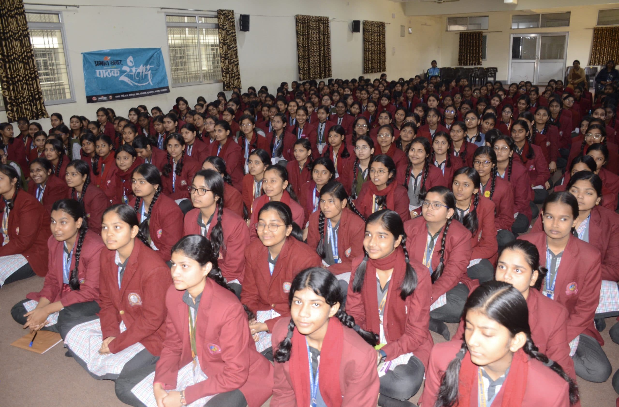 Dhanbad News : हार्मोनल डिसबैलेंस के कारण होती है पीसीओडी की समस्या, घबड़ायें नहीं लाइफ स्टाइल में करें बदलाव