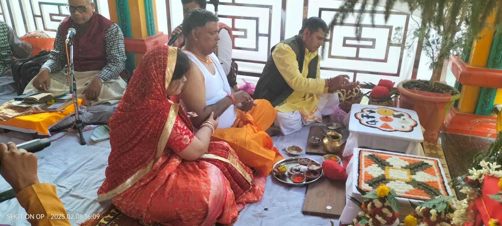 गोवर्धन मंदिर की प्राणप्रतिष्ठा का द्वितीय वार्षिकोत्सव शुरू