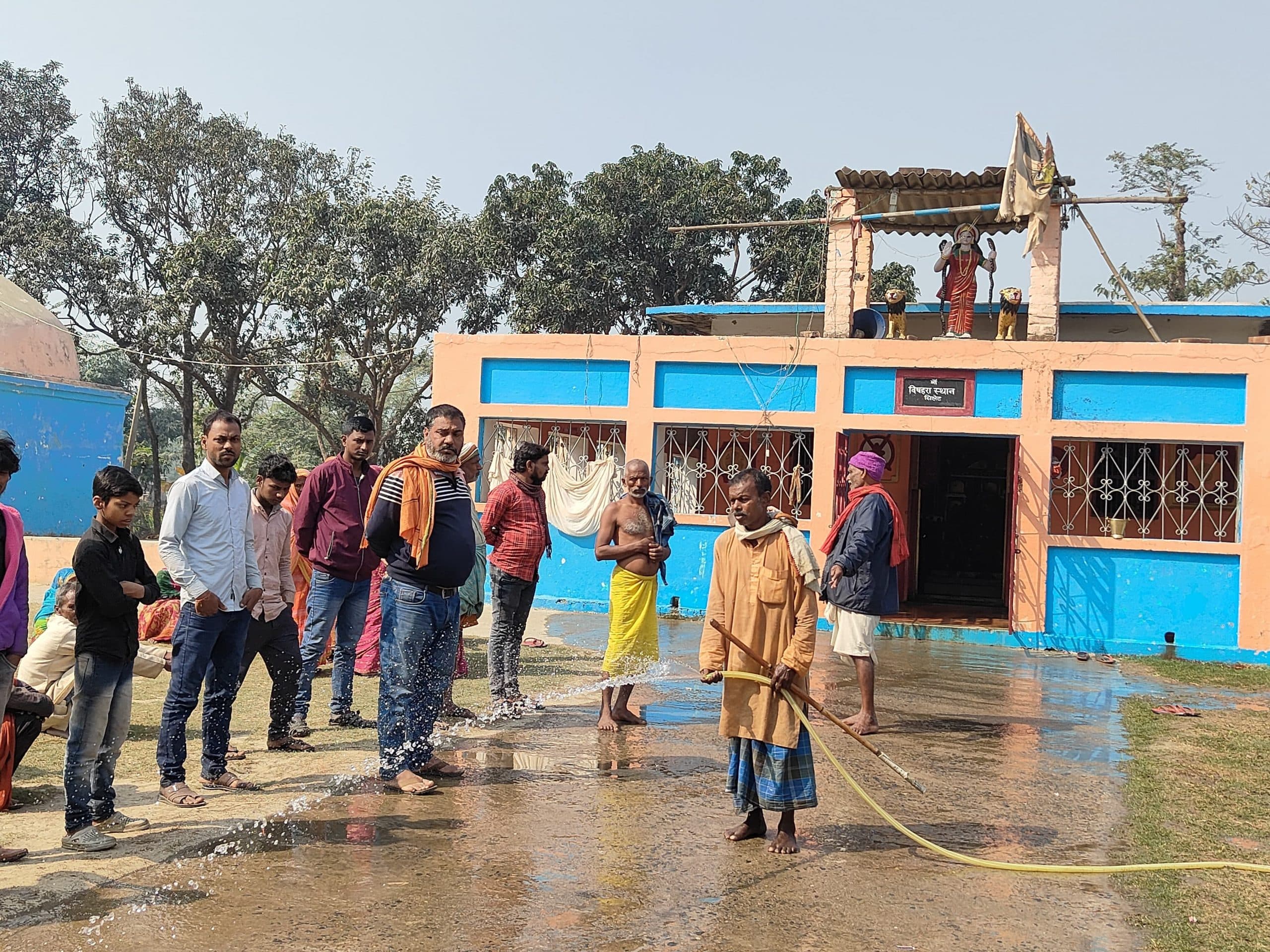 भगवती मंदिर से लाखों के जेवरात पर चोरों ने किया हाथ साफ