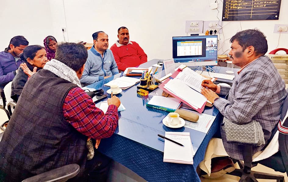 Gaya News : महादलित बच्चियों को हर सुविधा करायी जायेगी उपलब्ध