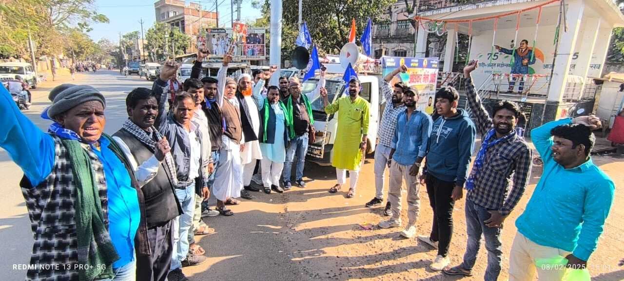 लोगों को जागरूक करने के लिए रथ किया रवाना