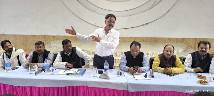 Giridih News :ऐतिहासिक होगा झामुमो का स्थापना दिवस : सुदिव्य कुमार