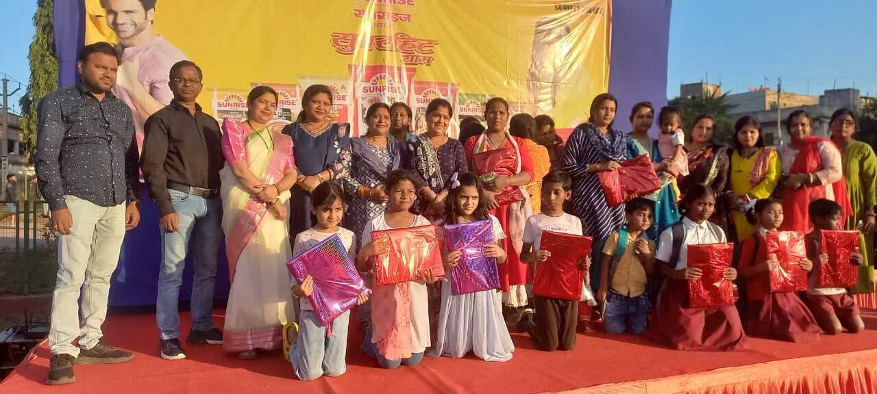 Chaibasa News : डांस में वंशिका व ड्राइंग में सुचित्रा अव्वल