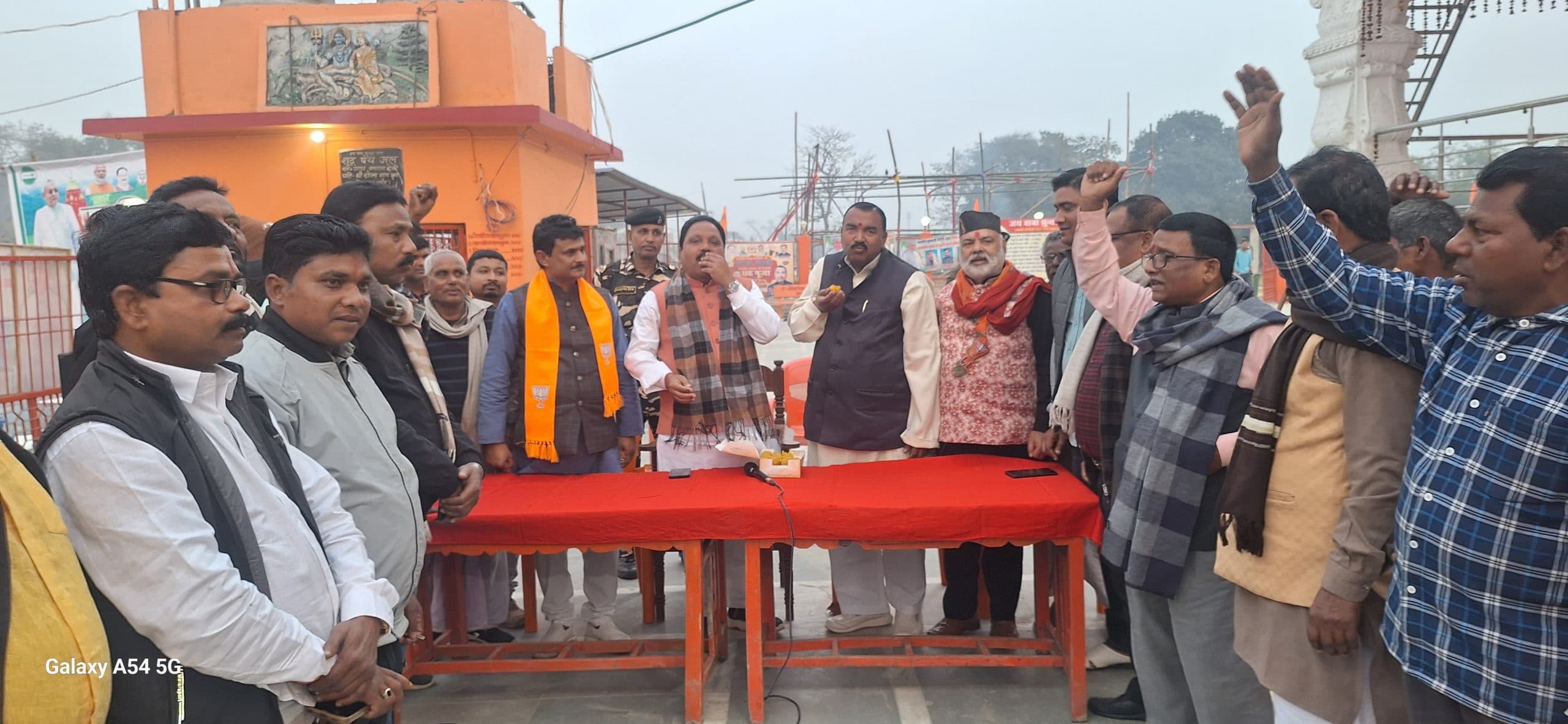 सांसद ने लिया सुंदर नाथ धाम का जायजा