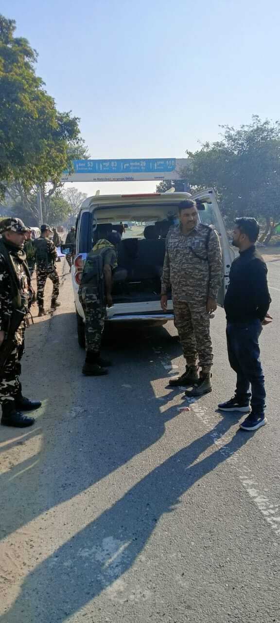 Giridih News :झारखंड-बिहार की सीमा पर चला वाहन जांच अभियान
