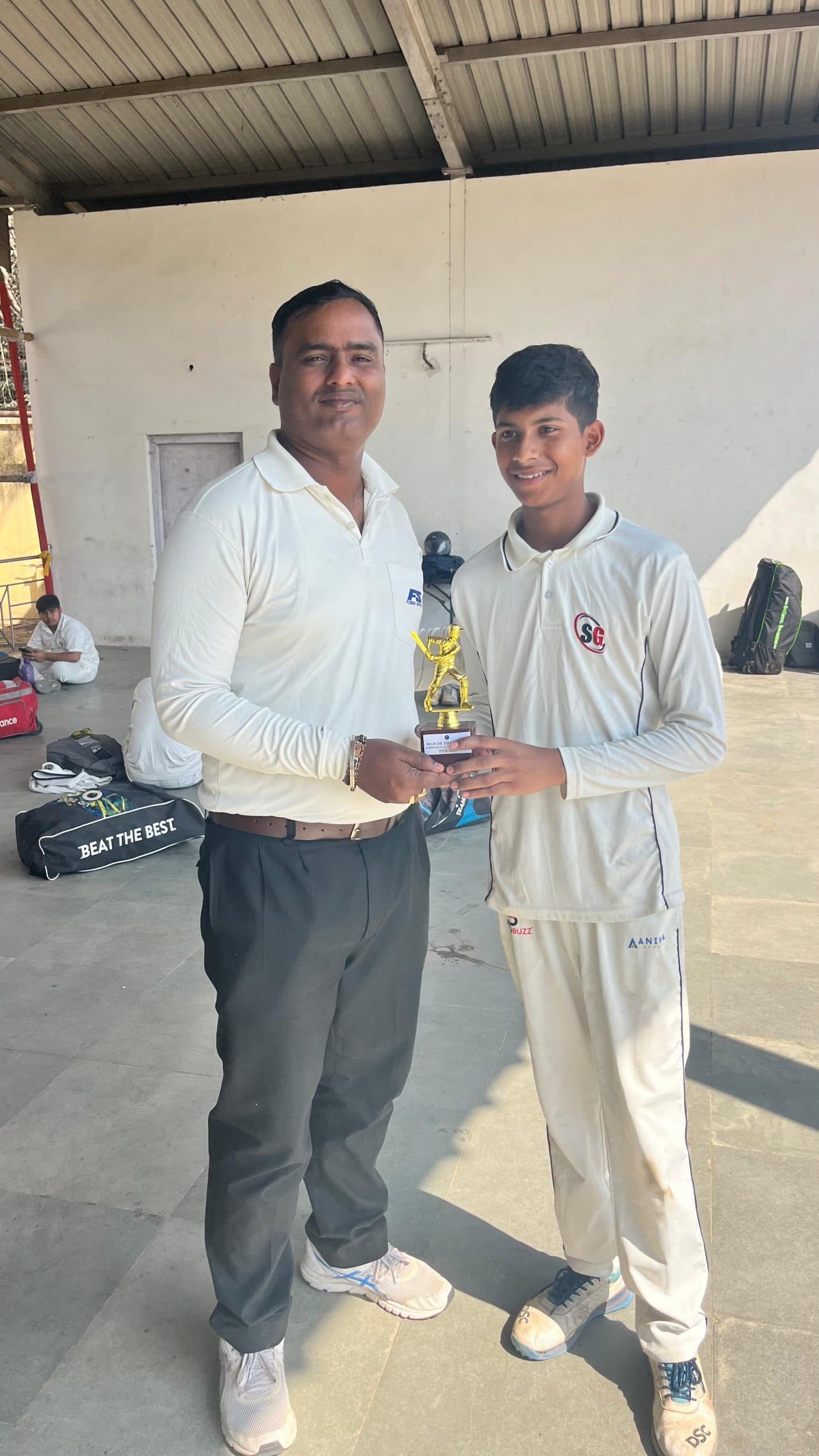 JSCA B DIVISION HUASSAIN:  हुसैन अली की घातक गेंदबाजी से जुगसलाई क्रिकेट क्लब जीता