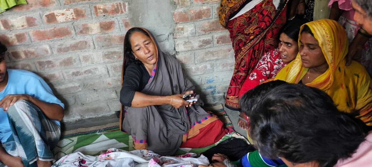 बाइक की आमने-सामने की टक्कर में एक की मौत, दो जख्मी की हालत गंभीर