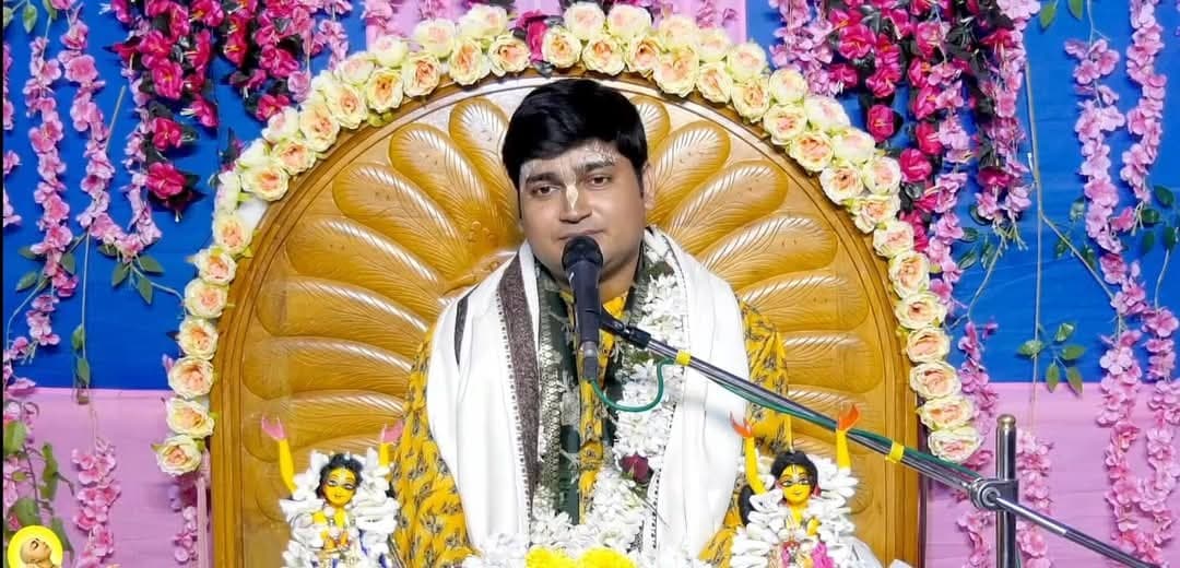 भगवान श्रीकृष्ण के महारासलीला का किया गया वर्णन