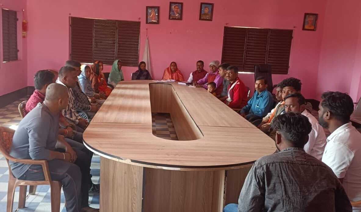 ग्रामसभा कर वर्षा जल संचयन संबंधी योजना बनायें : मुखिया