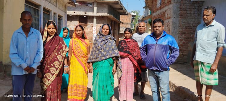 Giridih News :जरमुन्ने गांव में पानी की समस्या बढ़ी, गर्मी की दस्तक ने बढ़ायी ग्रामीणों की चिंता