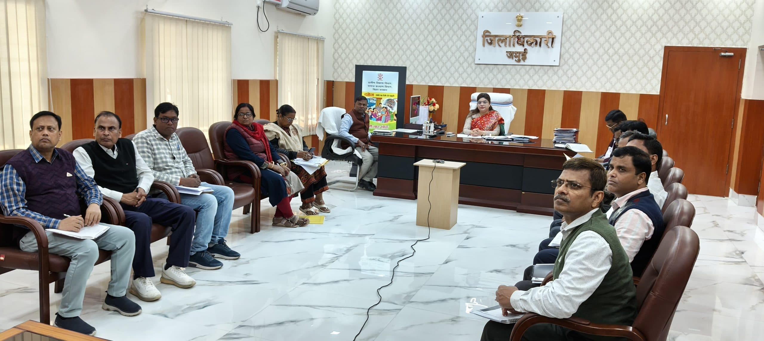 विकास कार्यों में तीव्र गति लाने को दिया आवश्यक निर्देश