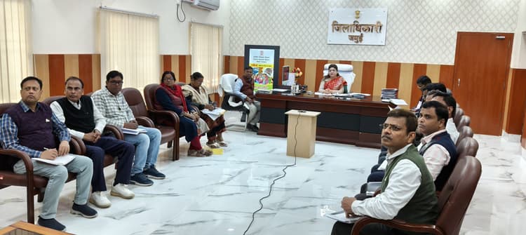 विकास कार्यों में तीव्र गति लाने को दिया आवश्यक निर्देश