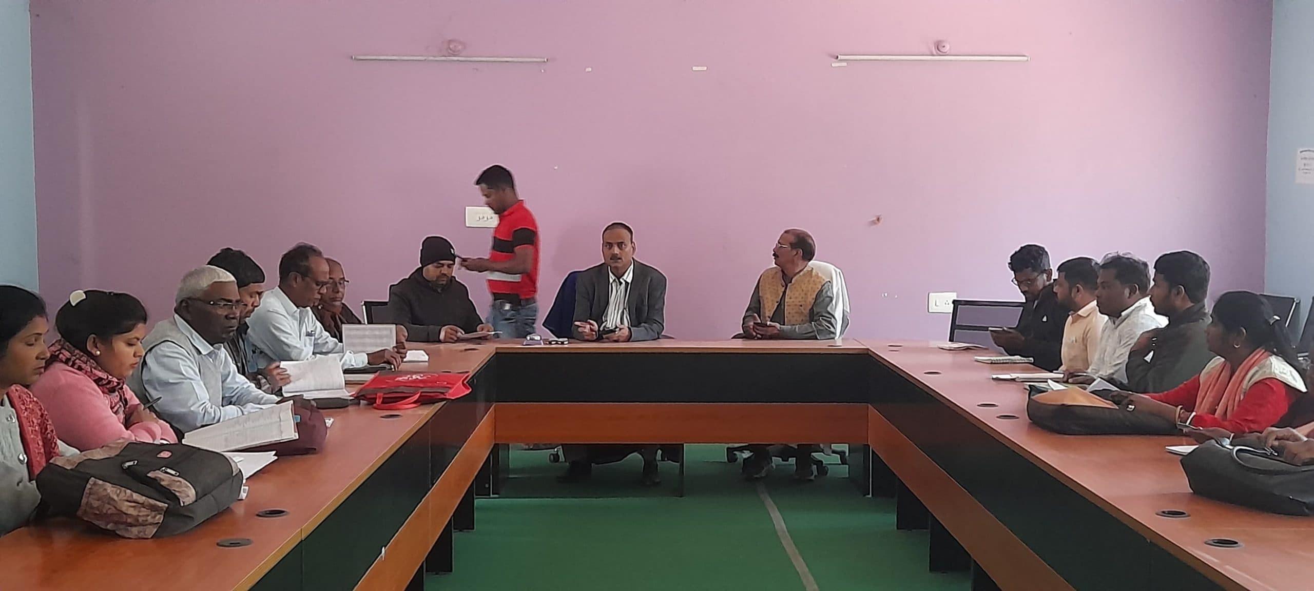 खेल को बढ़ावा देने के लिए खेल मैदान निर्माण के लिए करें स्थल चयन : बीडीओ