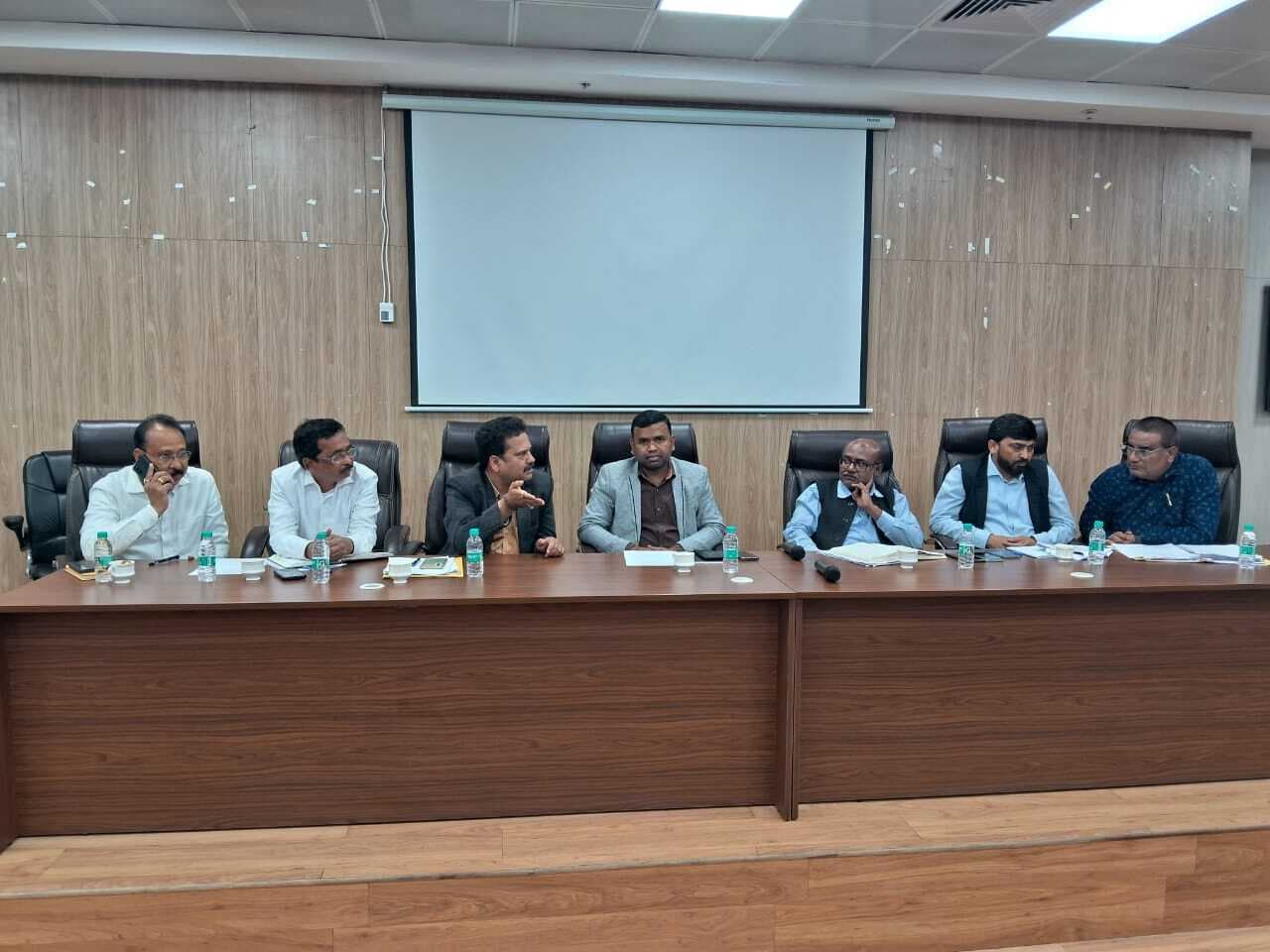 Ranchi news : गर्मी में नहीं होगी पेयजल की किल्लत, मोहल्ले में निगम के टैंकर पहुंचायेंगे पानी