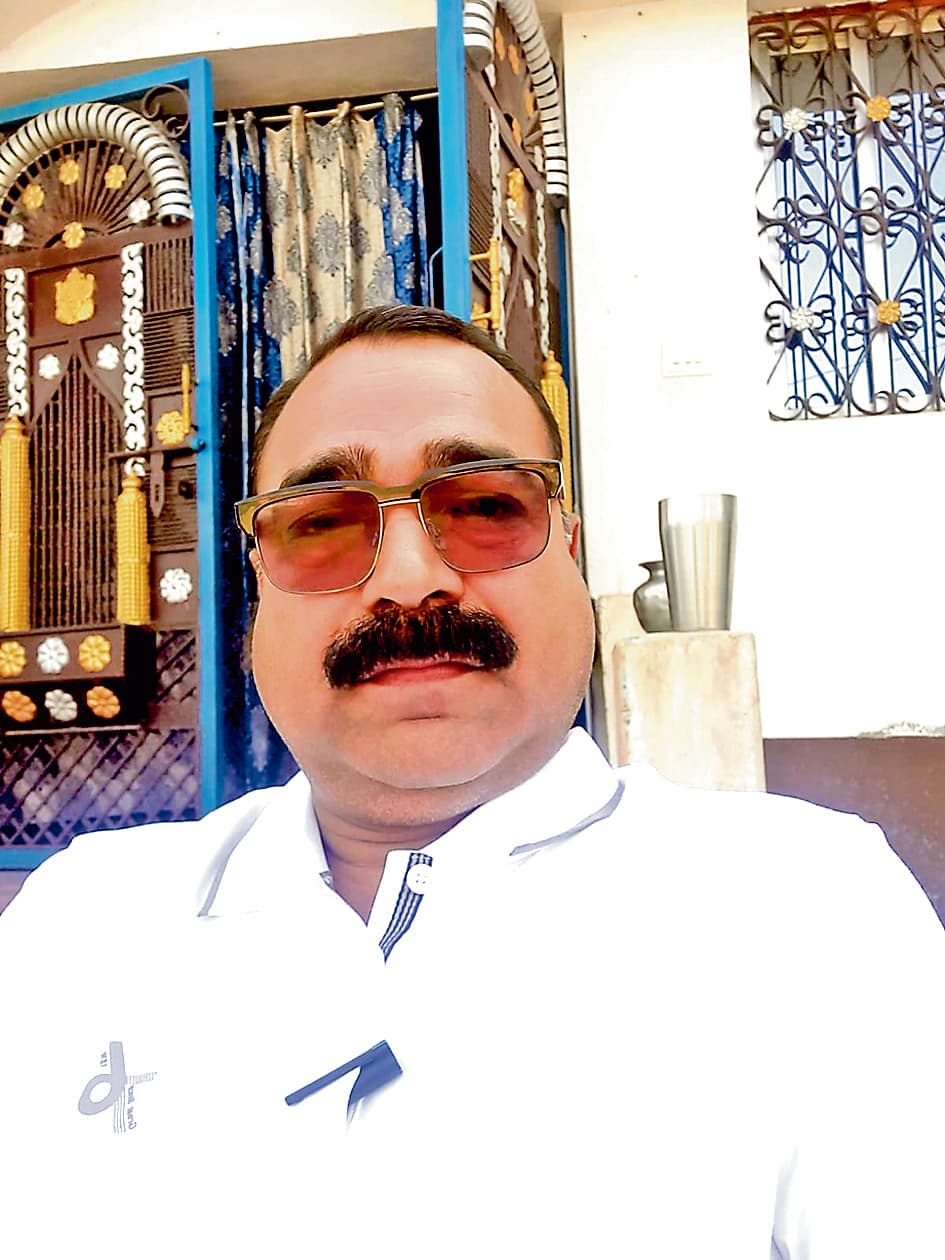 इसीएल में आउटसोर्सिंग कंपनियां कर रहीं श्रमिकों का शोषण